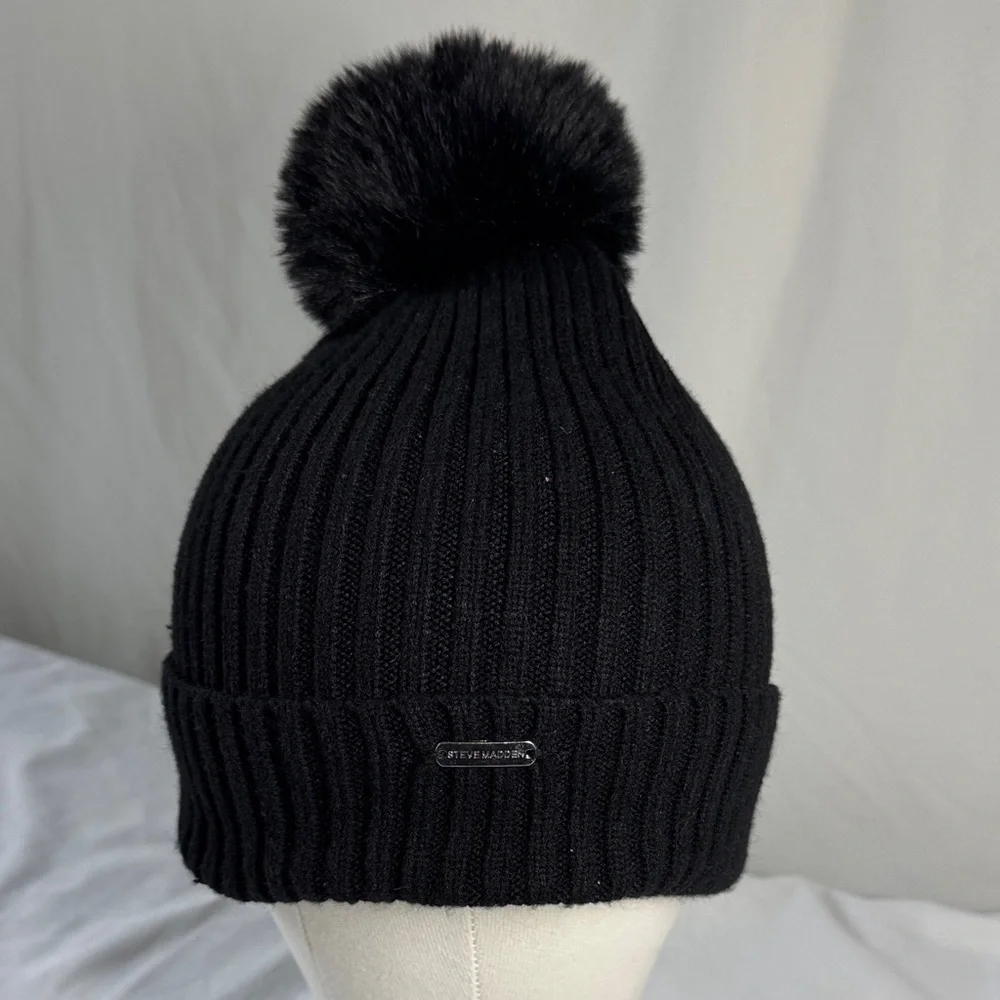 Steve Madden Black Ribbed Knit Beanie with Pom Pom